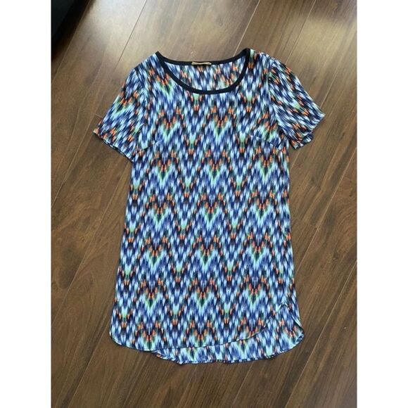 LUSH XS short sleeve dress - Picture 1 of 4